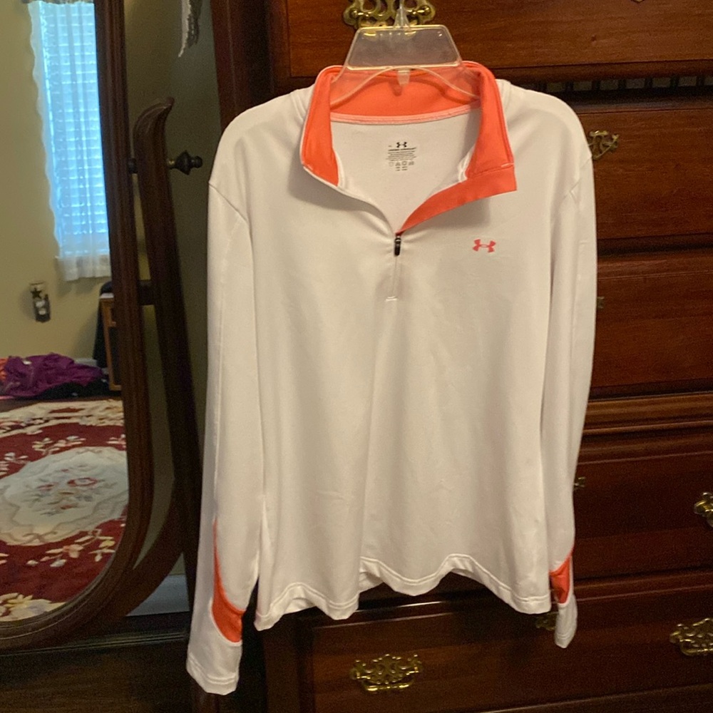 Under Armour womens pullover